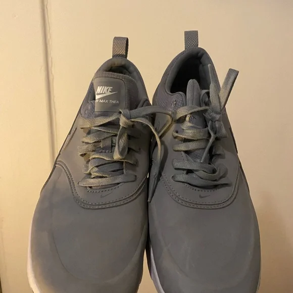 Nike Air Max Thea Gray Sneakers - Picture 4 of 8